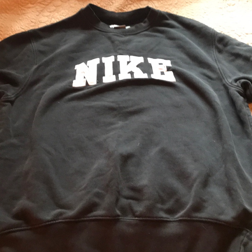 🔥🔥 Fire Sale!! Nike sweatshirt for men!!